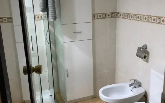 Studio Apartment Yate1