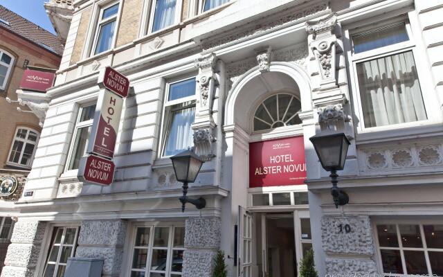 Novum Hotel Alster Hamburg St. Georg вид на фасад