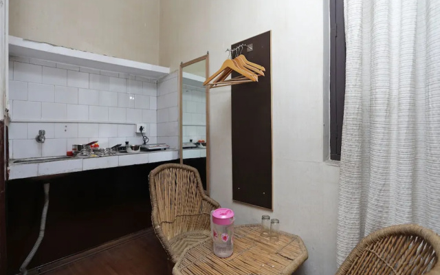 OYO 13691 Home River View 1BHK vashisht Manali