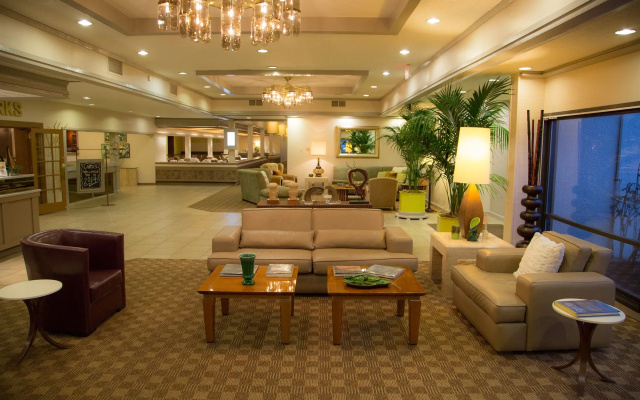 Inn at the Commons