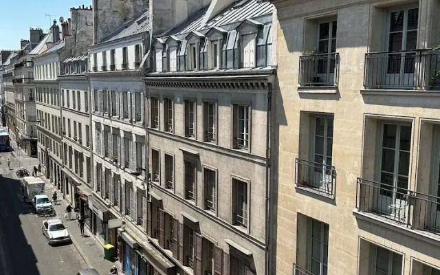 1586 Hauteville