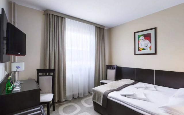 Hotel Picaro Żarska Wieś Południe