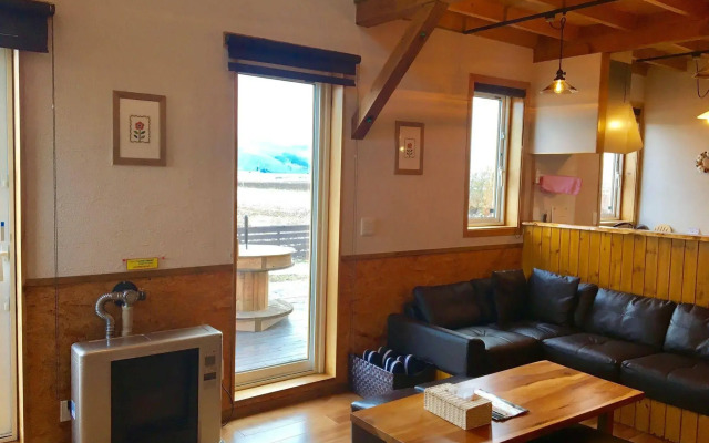 Country Cottage Wakiaiai