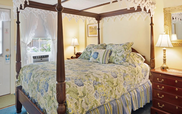 The Lightkeepers Inn