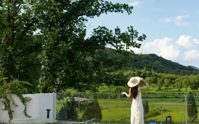 Yindu·Moganshan Designer Private Hot Spring Boutique Inn