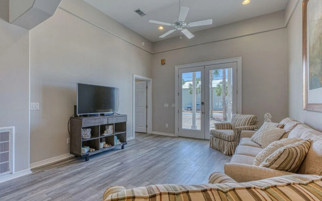 Southern Jewel by Bliss Beach Rentals