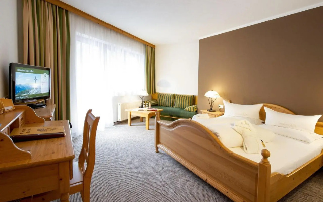 Almwellness Resort Tuffbad