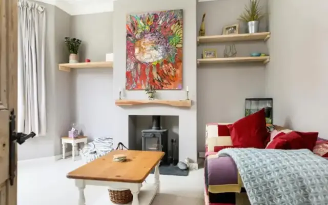 2 Bedroom Montpellier Home