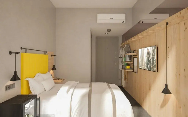 Sun Suit Hotel