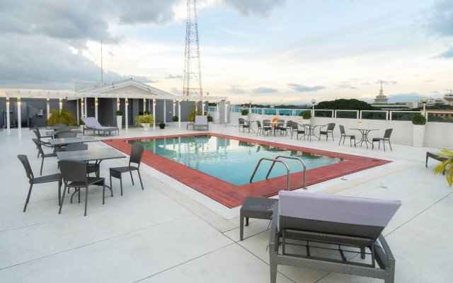 Microtel by Wyndham UP Technohub