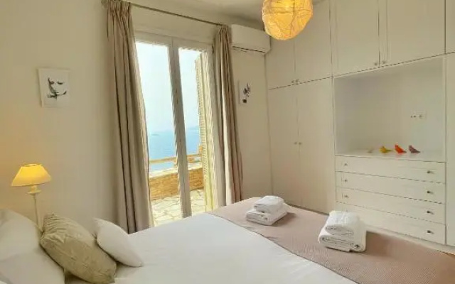 "IRIDA" 4-BDR Villa, Amazing Sunset & Sea Views
