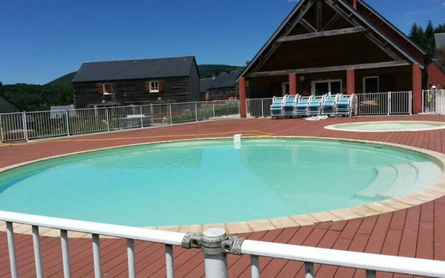 Chalet With 3 Bedrooms in La Salvetat-sur-agout, With Wonderful Mounta
