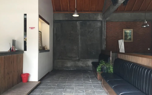 Rumah Stroberi Organic Farm and Lodge