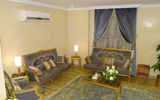 Al Makarim Hyat