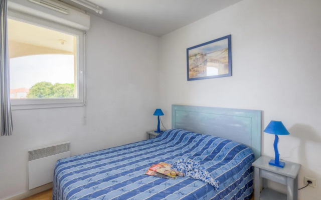 Family Apartment Near Marina
