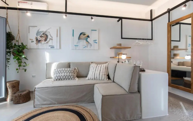 Polemis Studios & Apartments