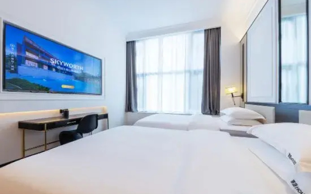Cloud hguage House hotel