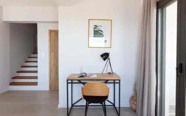 Anemos 4 Seasons Luxury Villas