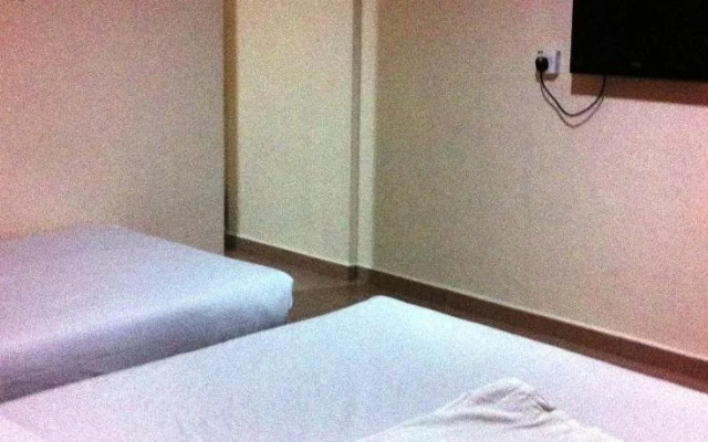 Rez Motel