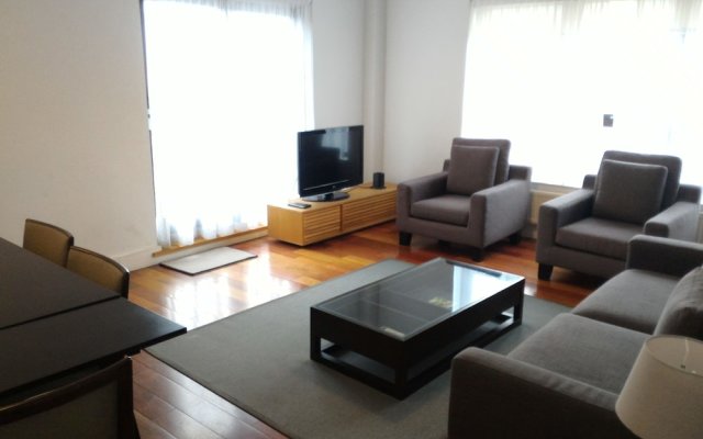 Monarch House Serviced Apartments 1