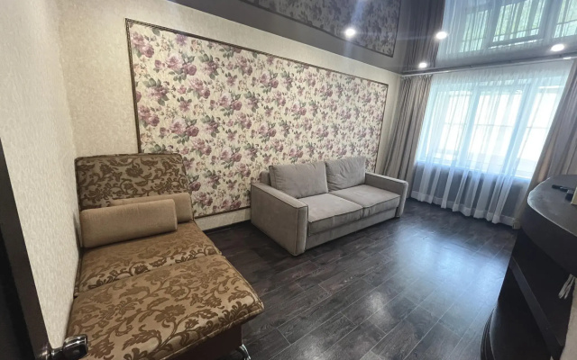 Барбарис на улице Мира 56