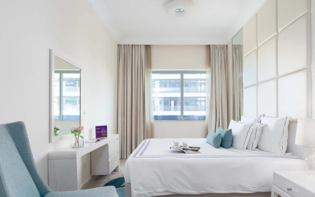 Dream Inn - Damac Mall Street