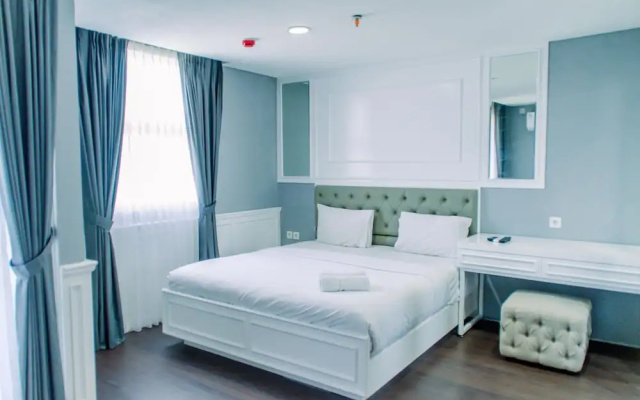 Warm And Simply Studio At Tuscany Residences