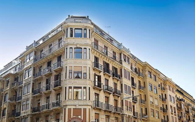 Апартаменты Zurriola Zinema Apartment by FeelFree Rentals вид на фасад