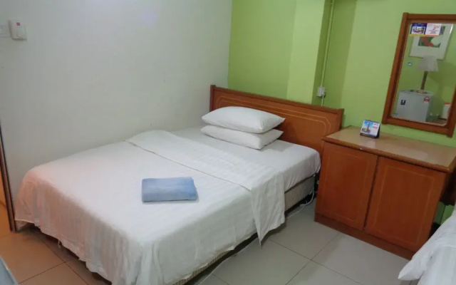 Mah Lanu Hotel