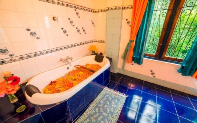Bamboo Retreat Hotel