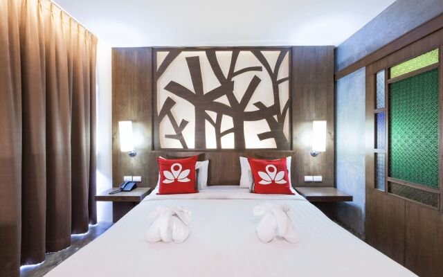 Отель ZEN Rooms Patong Sai Kor Road вид на фасад