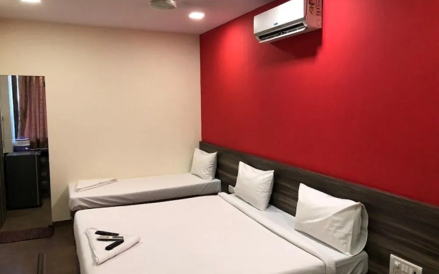 Lucky Serviced Apartments – Near BKC