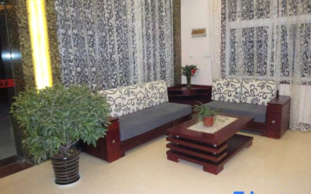 Hexian Bawang Business Hotel