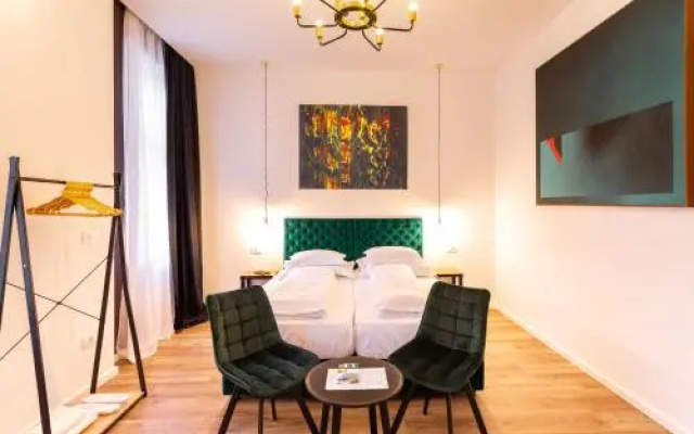 Apartment At Pavilion
