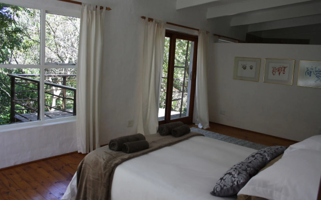 Zen Too Holiday House