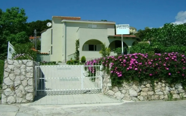 Zdene - With Parking - A1