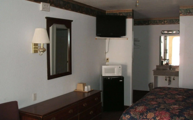 Camlot Inn
