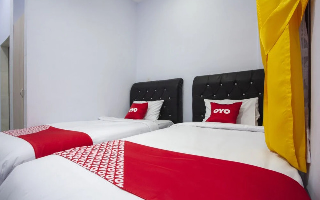 Sopou Penginapan Rinal & Tuah by OYO Rooms