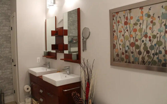Condo Vélo-Golf-Ski Montagne Bromont - NAVETTE INCLUSE EN HIVER!
