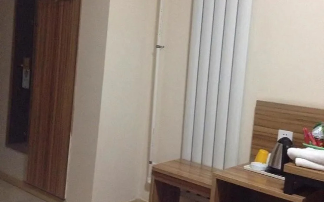 Eaka hotel