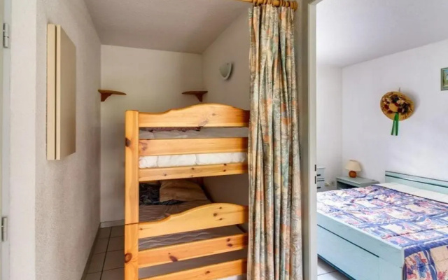 Appartement Esquièze-Sère, 2 pièces, 6 personnes - FR-1-402-28