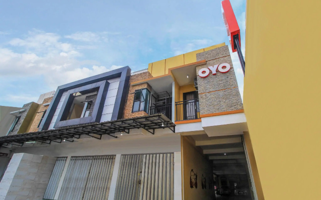OYO 179 68 residence
