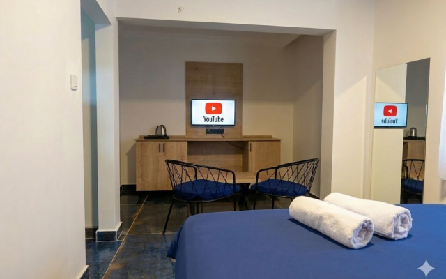 Sez Sui̇t