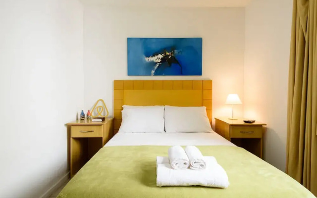 Omar do Rio - Apartamento FO407