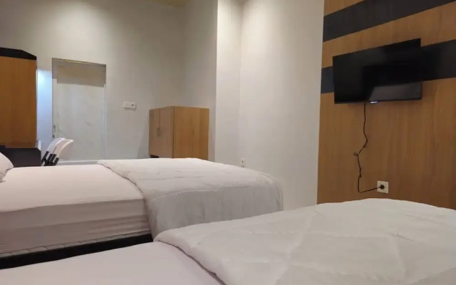 Hotel Dakozi Living