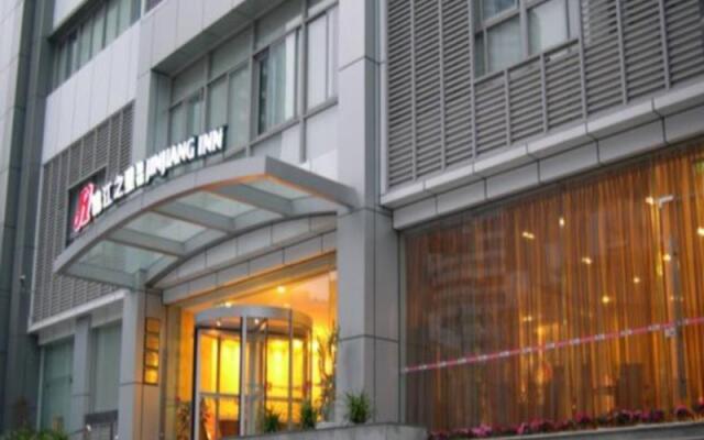 Отель Jinjiang Inn ChengDu Wenshufang вид на фасад