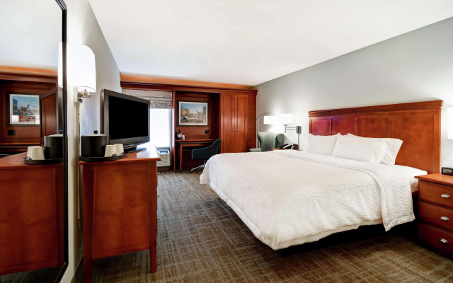 Hampton Inn St. Louis/Westport