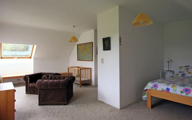 Cozy Holiday Home in Lesterny near Lake