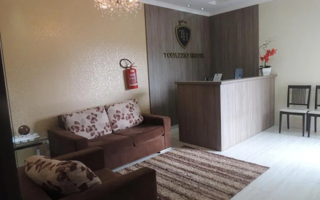 Topazzio Hotel