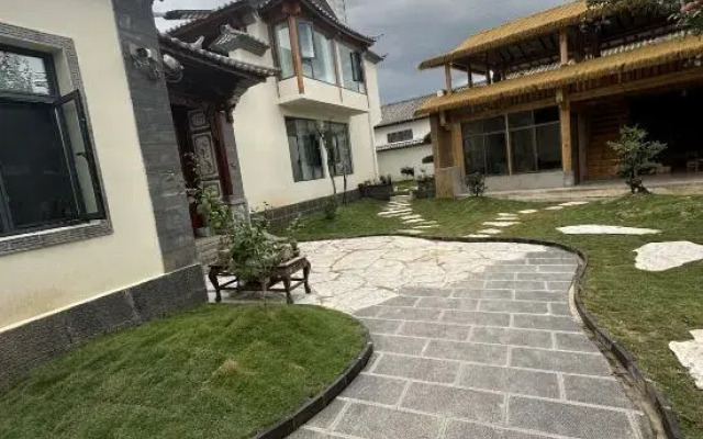 ManyeoByeonyeon Leisure Vacation Homestay (Shaxi Ancient Town)